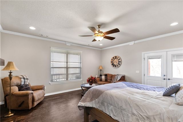 10781 Illinois Chapel Road, Prairie Grove, AR 72753