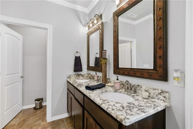 10781 Illinois Chapel Road, Prairie Grove, AR 72753