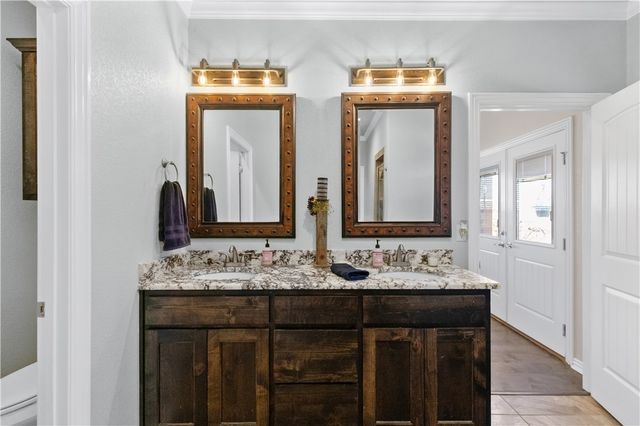 10781 Illinois Chapel Road, Prairie Grove, AR 72753