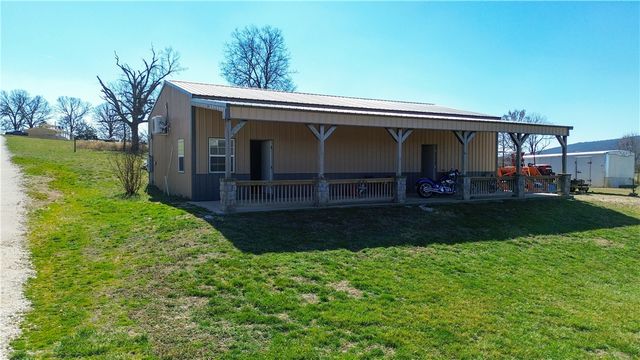 10781 Illinois Chapel Road, Prairie Grove, AR 72753