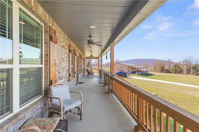 10781 Illinois Chapel Road, Prairie Grove, AR 72753