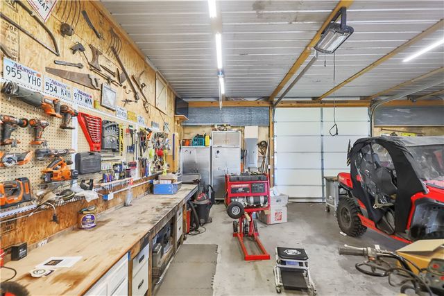 10781 Illinois Chapel Road, Prairie Grove, AR 72753