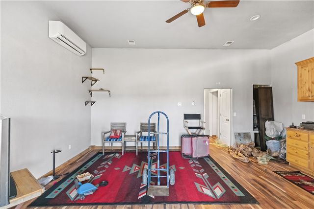 10781 Illinois Chapel Road, Prairie Grove, AR 72753