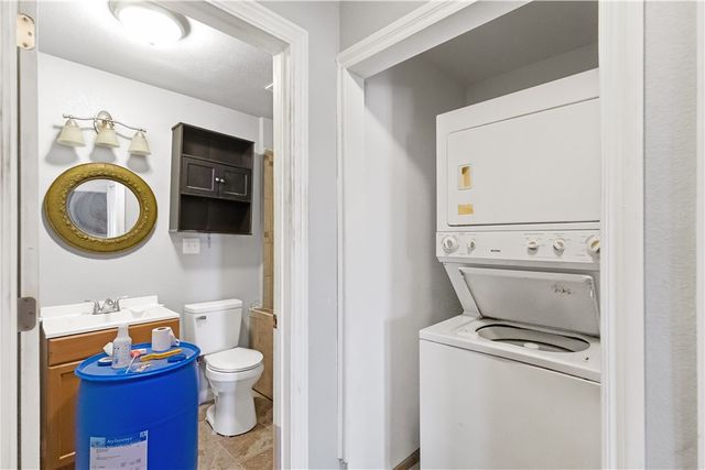 10781 Illinois Chapel Road, Prairie Grove, AR 72753