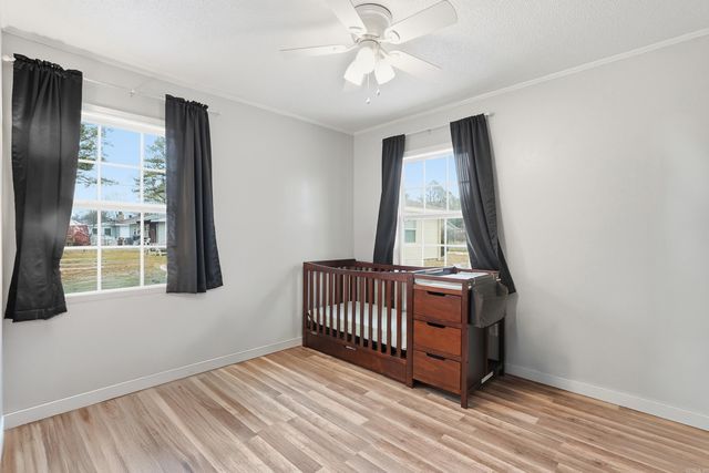 110 Lynn Lane, Lonoke, AR 72086