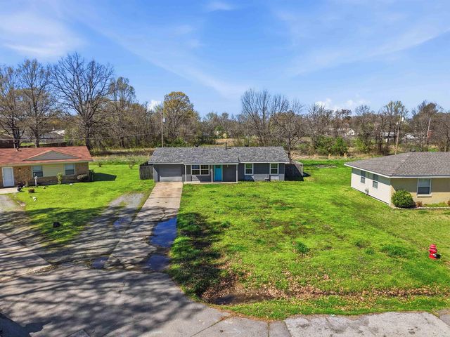 110 Lynn Lane, Lonoke, AR 72086