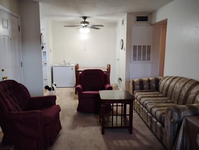 7600 Emmett F Lowry Expressway 304, Texas City, TX 77591