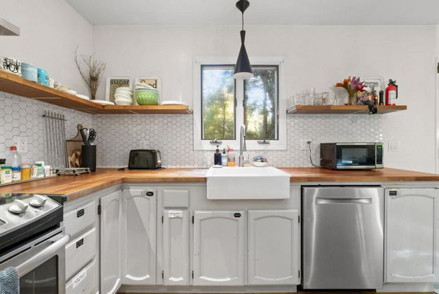 471 Country Estates Terrace, Santa Cruz, CA 95060