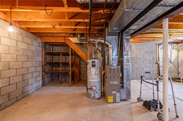 6 Dutch Valley, Chili, NY 14624