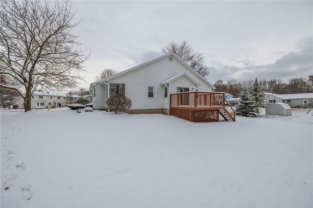 6 Dutch Valley, Chili, NY 14624