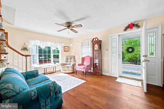 528 STONEY CREEK BLVD, Edinburg, VA 22824