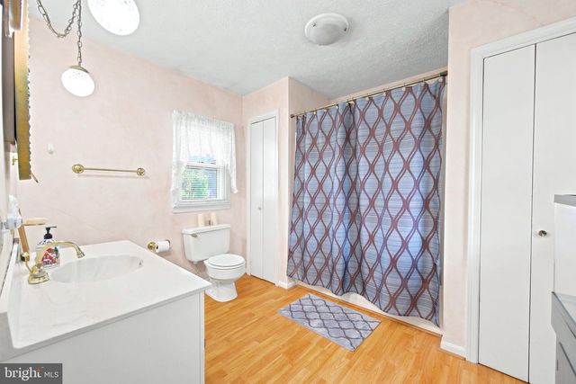 528 STONEY CREEK BLVD, Edinburg, VA 22824
