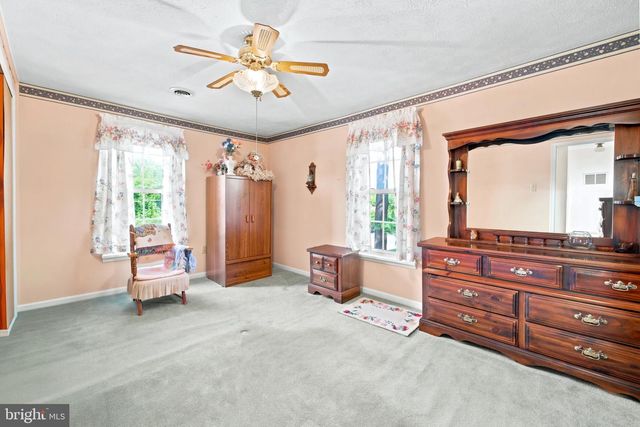 528 STONEY CREEK BLVD, Edinburg, VA 22824