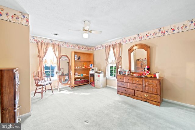 528 STONEY CREEK BLVD, Edinburg, VA 22824