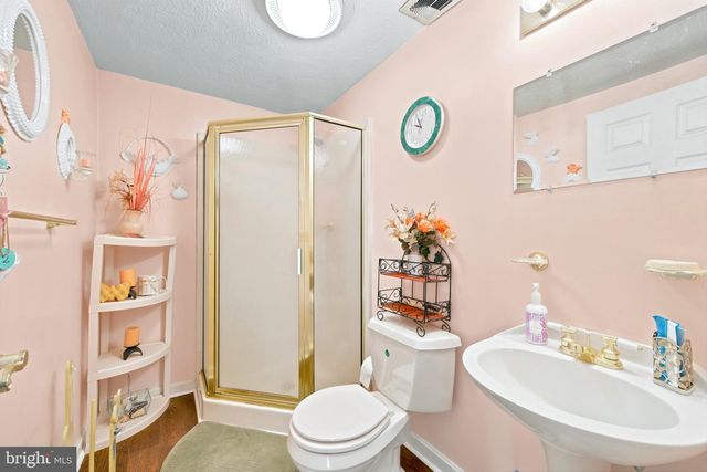 528 STONEY CREEK BLVD, Edinburg, VA 22824
