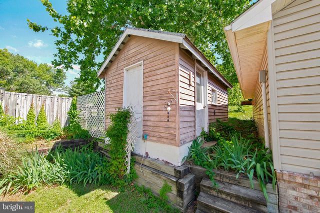 528 STONEY CREEK BLVD, Edinburg, VA 22824