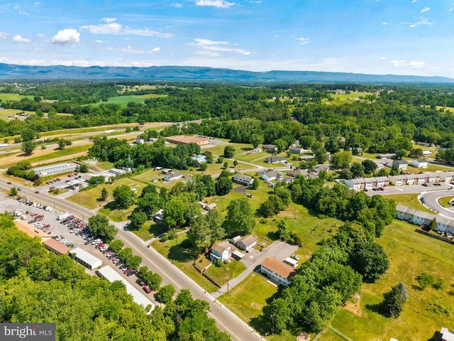 528 STONEY CREEK BLVD, Edinburg, VA 22824