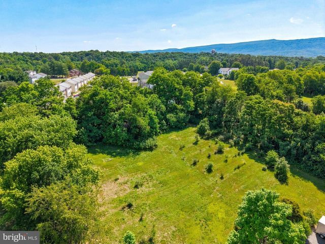 528 STONEY CREEK BLVD, Edinburg, VA 22824