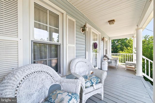 528 STONEY CREEK BLVD, Edinburg, VA 22824