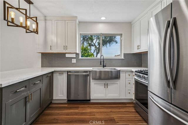 551 D, Upland, CA 91786