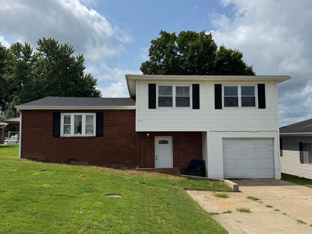 222 Park Avenue, South Point, OH 45680