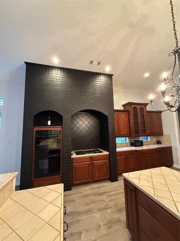 15567 Old Conroe Road, Conroe, TX 77384