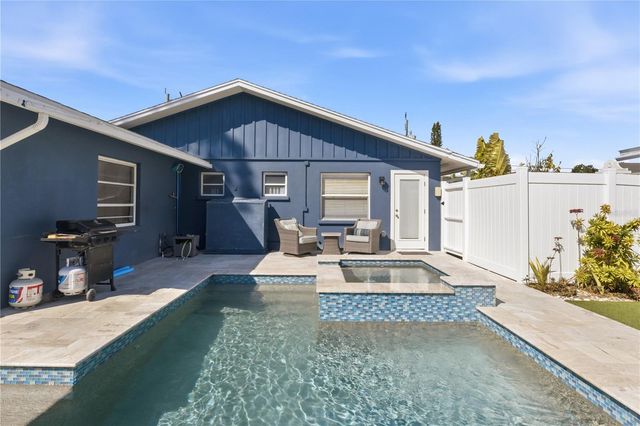 205 HAVERKOS COURT, Holmes Beach, FL 34217