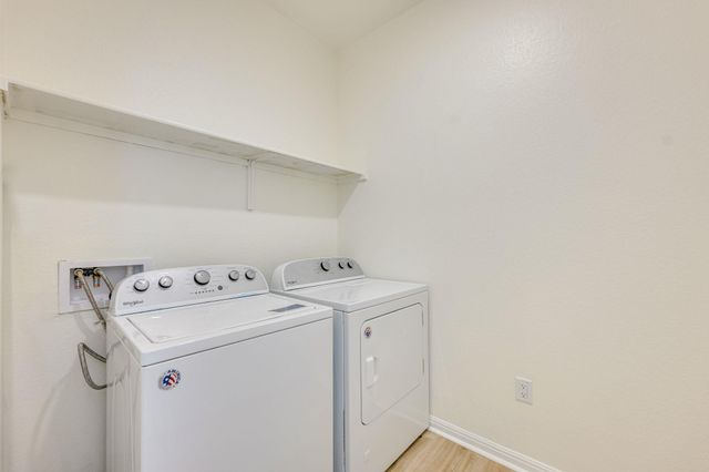 323 Arrowhead Vine ST, Leander, TX 78641