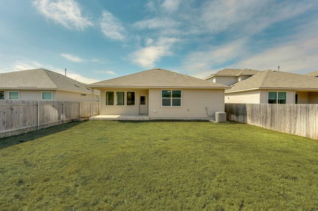 323 Arrowhead Vine ST, Leander, TX 78641