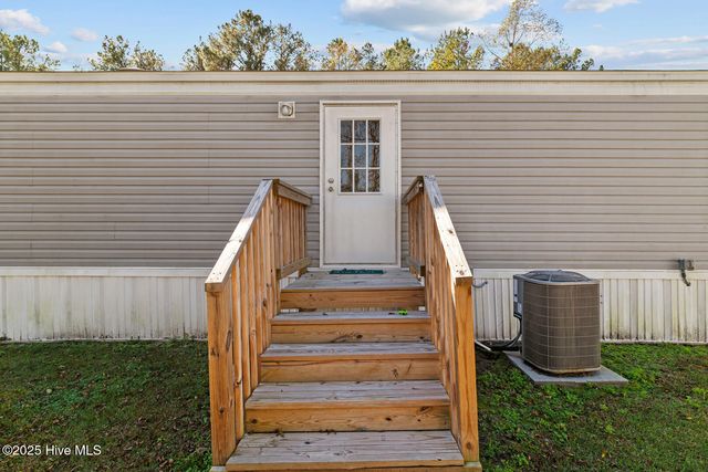 207 Patrick Alan Lane, Jacksonville, NC 28540