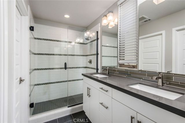 31 Ebb Tide Circle, Newport Beach, CA 92663