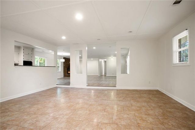 2729 Lanier Drive, Snellville, GA 30078