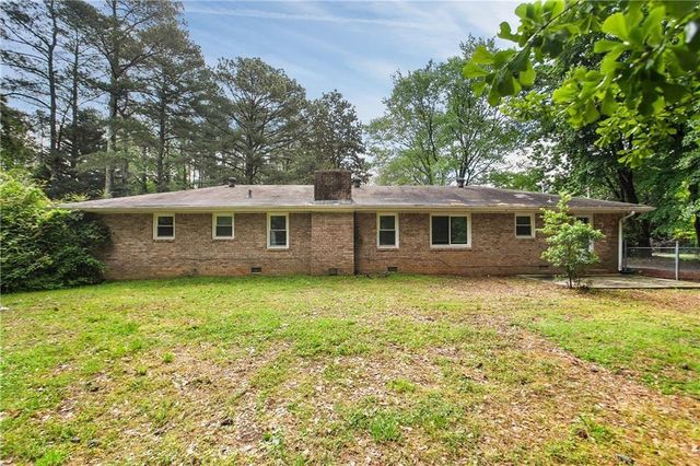 2729 Lanier Drive, Snellville, GA 30078
