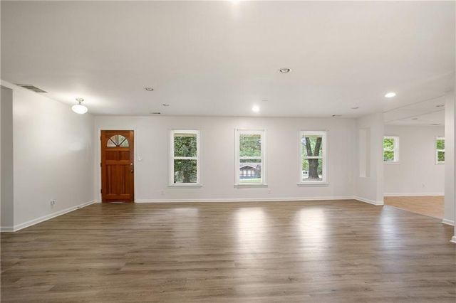 2729 Lanier Drive, Snellville, GA 30078