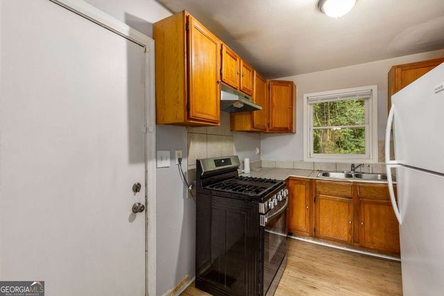 467 Park Valley Drive NW, Atlanta, GA 30318