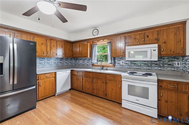 8004 Wood Mill Dr, Henrico, VA 23231
