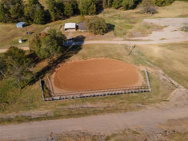 836 County Road 1655, Mt Pleasant, TX 75455