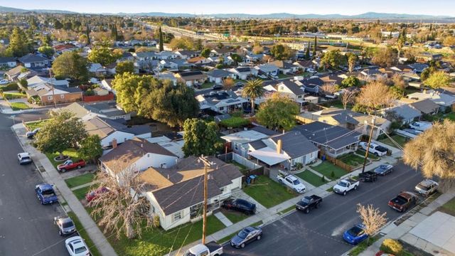 2744 Capistrano Street, Antioch, CA 94509