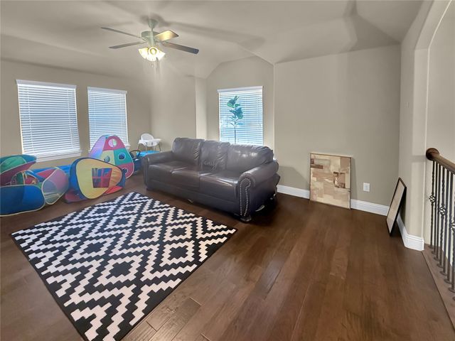 10700 Lariat Trail Drive, Mckinney, TX 75072