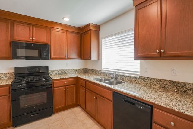 797 Marcus Ct, Merced, CA 95341