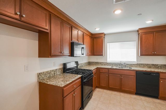 797 Marcus Ct, Merced, CA 95341