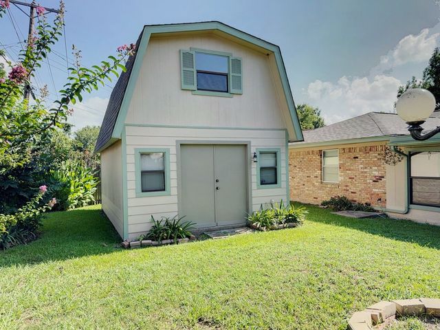 1617 Camara Court, Grand Prairie, TX 75051