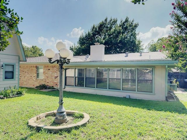 1617 Camara Court, Grand Prairie, TX 75051