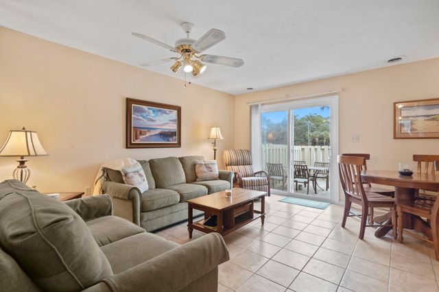 210 25th Ave S Apt 26, Myrtle Beach, SC 29577