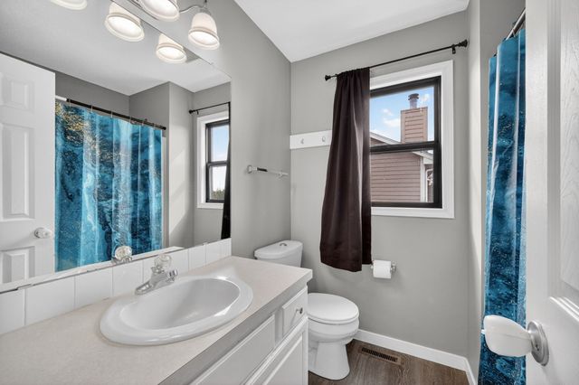 1213 N 7th Street, Indianola, IA 50125