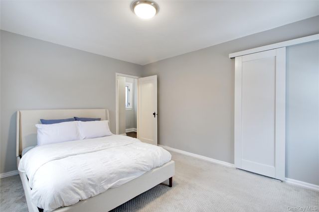 6 Boylston Street, Garden City, NY 11530