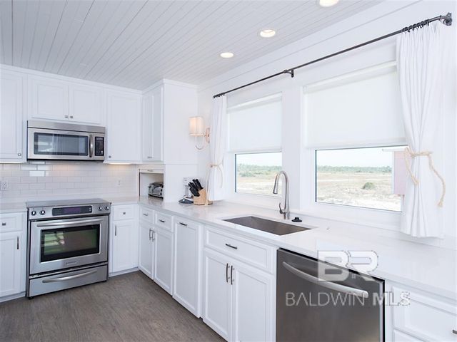 3747 Ponce De Leon Court, Gulf Shores, AL 36542