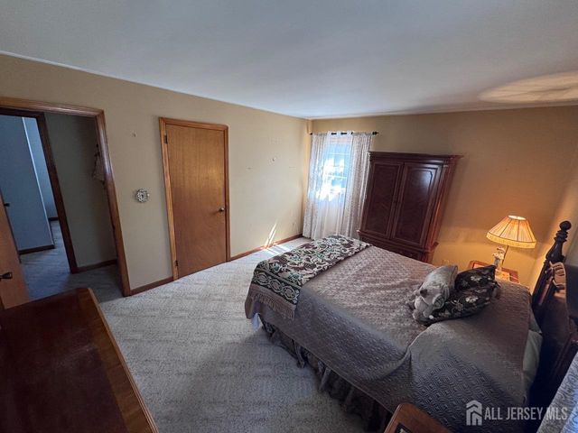 17 Petty Avenue, East Brunswick, NJ 08816