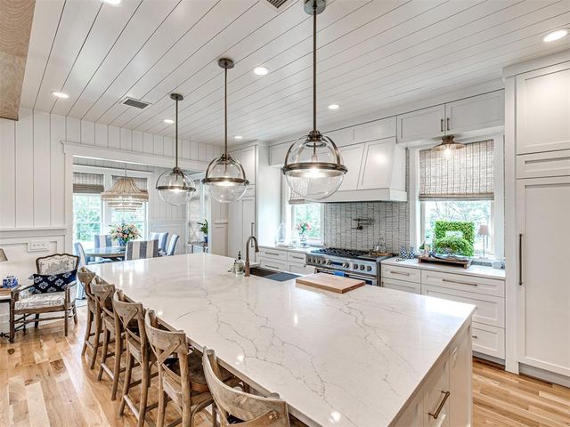104 Ridgeline Road, Carlton Landing, OK 74432