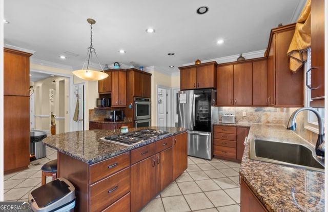 240 Fairways Drive, Warner Robins, GA 31088